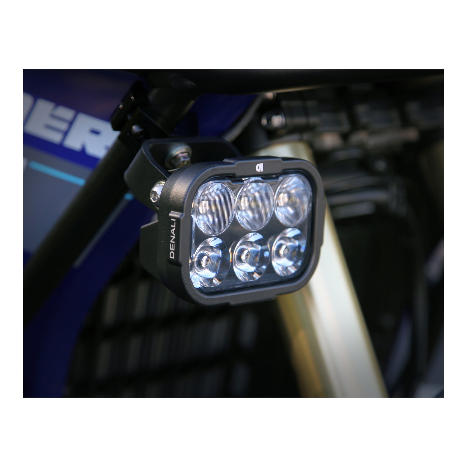 Denali DL6 Driving Light 6-LED Elliptical Hybrid Beam (Pair)