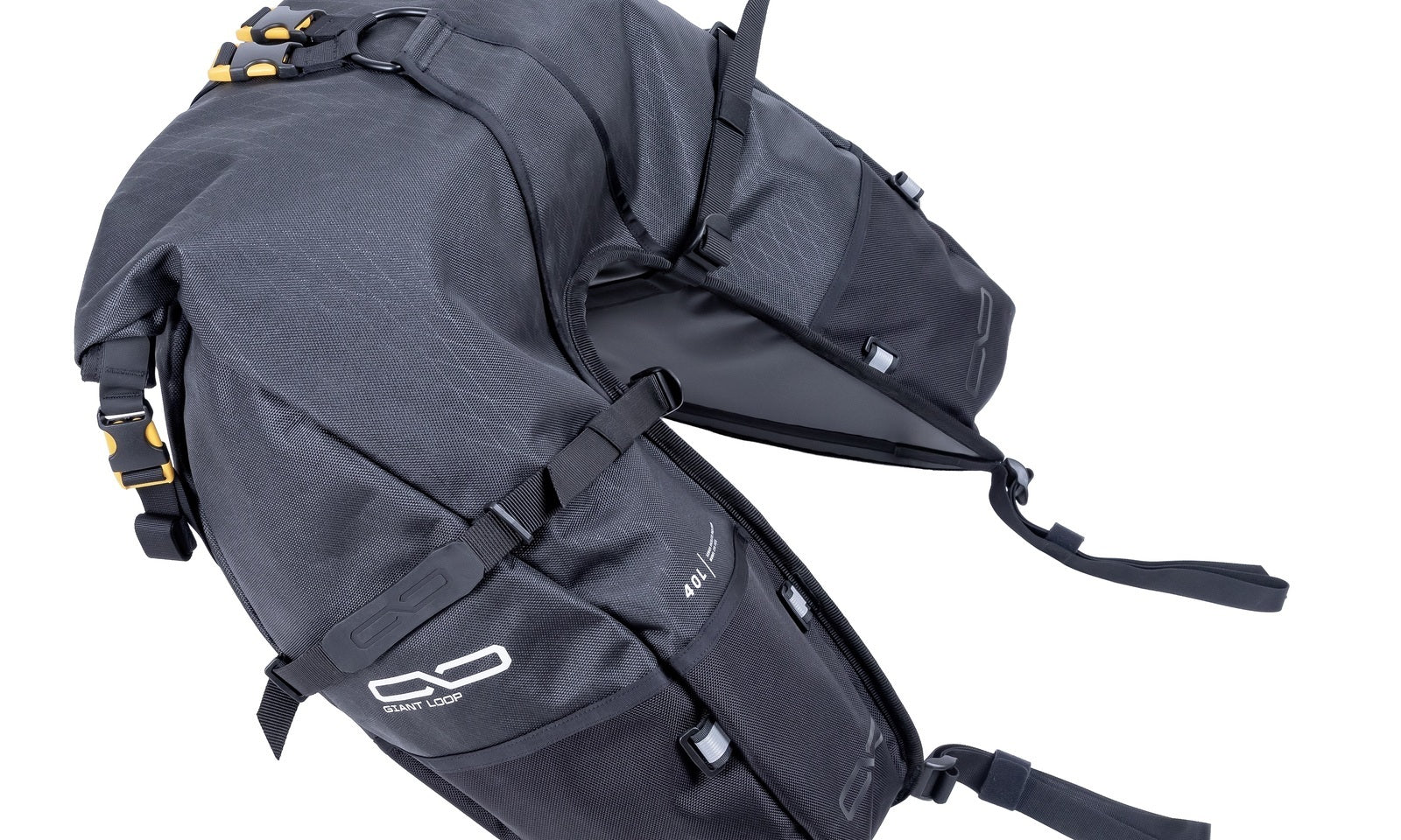 Giant Loop Coyote Saddlebag ’26 - Black (39L)