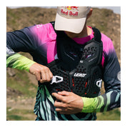 Leatt 4.5 Chest Protector Hybrid - Black