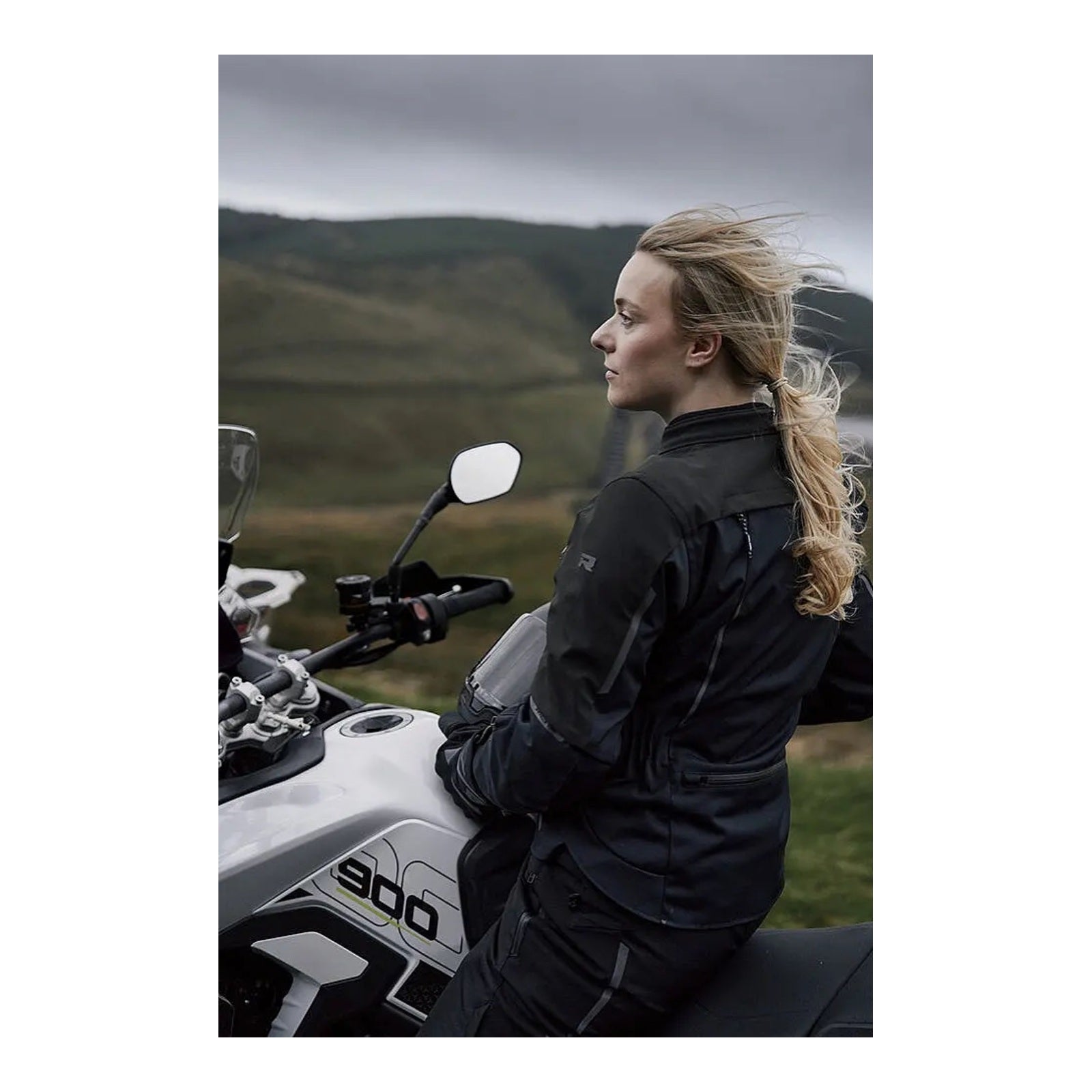 Richa Eternity Women's Jacket - Black