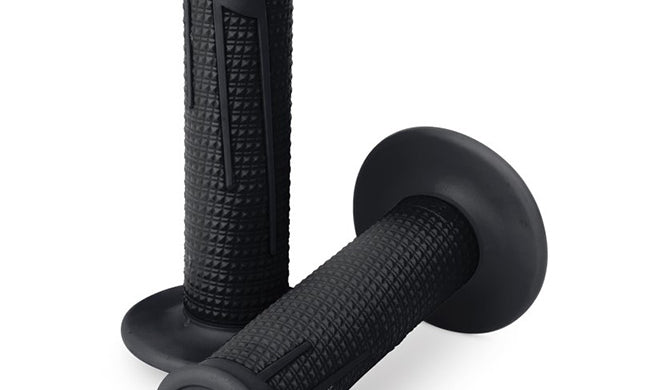 Clamp On Grip - Full Diamond Black Black