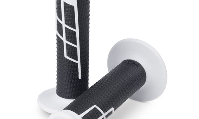 2 Waffle - White Black